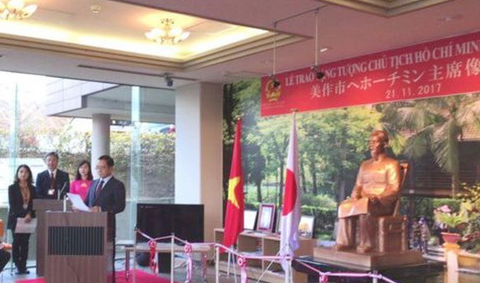 Installation d’une statue du Président Ho Chi Minh au Japon