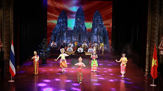 Ha Noi accueille des journées culturelles de la Thaïlande