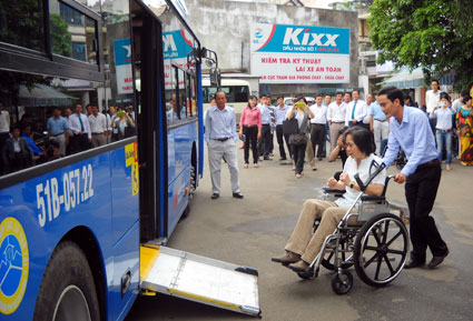 Đầu tư cơ sở hạ tầng phục vụ du khách người khuyết tật