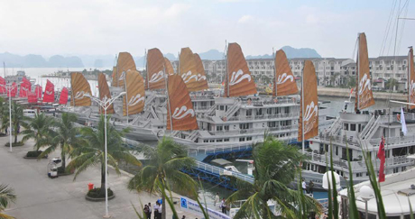 Cảng du thuyền nhân tạo Tuần Châu - Vịnh Hạ Long xác lập Kỷ lục Guinness Việt Nam