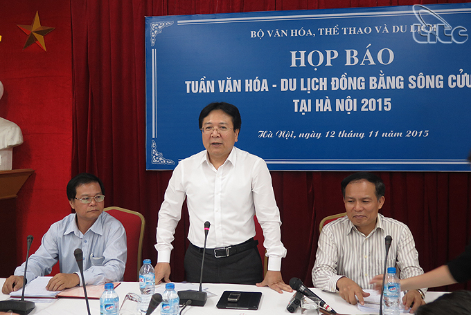 Conférence de presse sur la Semaine culturelle – touristique du Delta du Mékong à Ha Noi