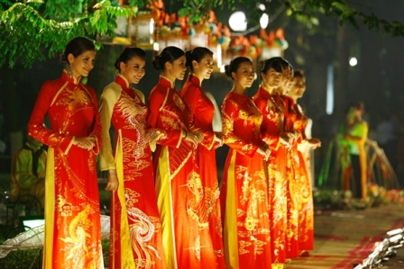 TP. HCM: Nhiều hoạt động thu hút khách tại Lễ hội áo dài 