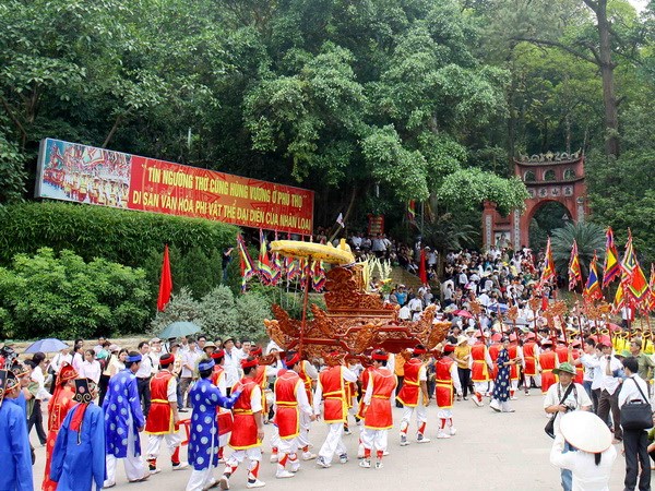 Plus de six millions de visiteurs attendus à la Fête des rois Hùng