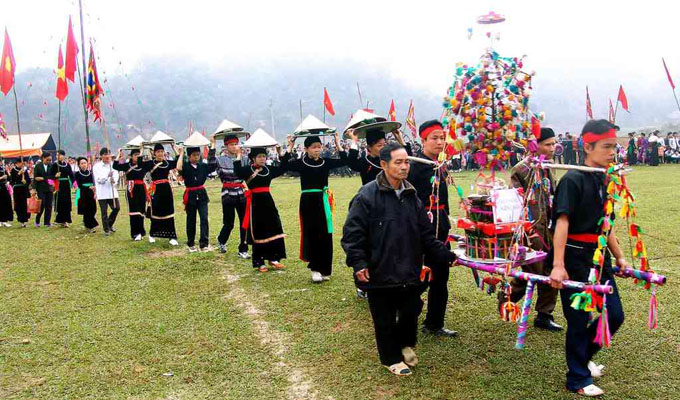 Lông Tông – La plus grande fête de la province de Bac Kan