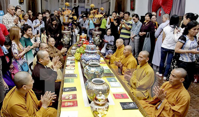 Hô Chi Minh-Ville: fête culturelle et bouddiste "Printemps des quatre points"