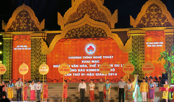 Journée culturelle des ethnies du Vietnam à Hau Giang