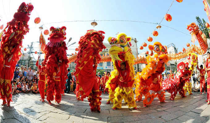 Cân Tho: 4ème Festival national de danses de la licorne et du dragon