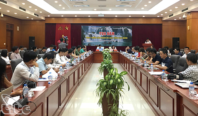 Tọa đàm Phát triển sản phẩm du lịch tỉnh Cao Bằng