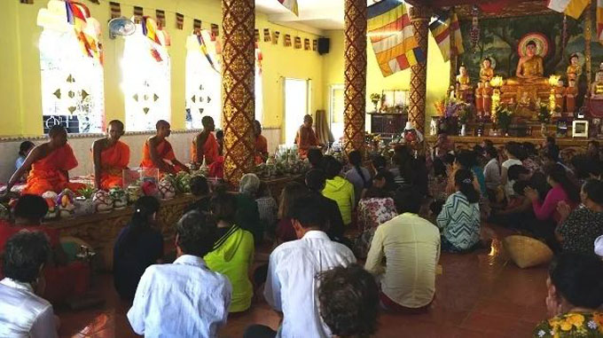 Mừng lễ Sen Đôn-ta của đồng bào Khmer tại Cà Mau