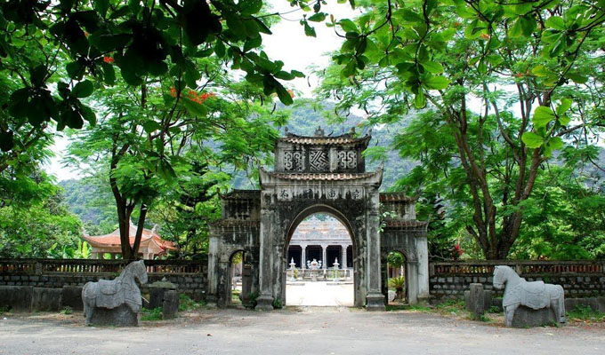 Temple de Thái Vi, une destination incontournable à Ninh Binh