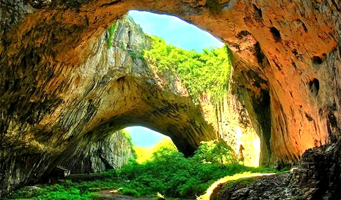 Découverte de 58 nouvelles grottes à Quang Binh