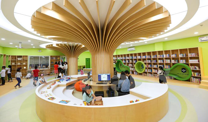 Inauguration de la bibliothèque interculturelle pour enfants au Viet Nam