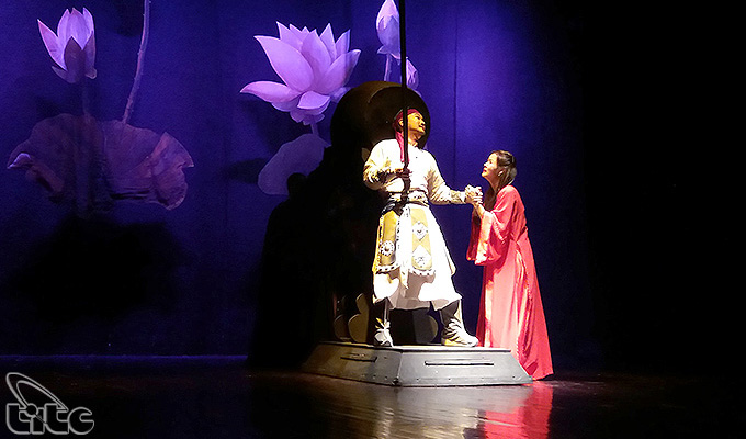 Théâtre: la pièce Kiêu pour les touristes étrangers