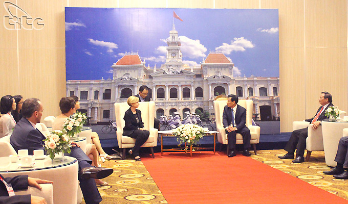 Séance de travail entre le Ministre Nguyen Ngoc Thien et la Vice-ministre italienne du Patrimoine culturel et du Tourisme