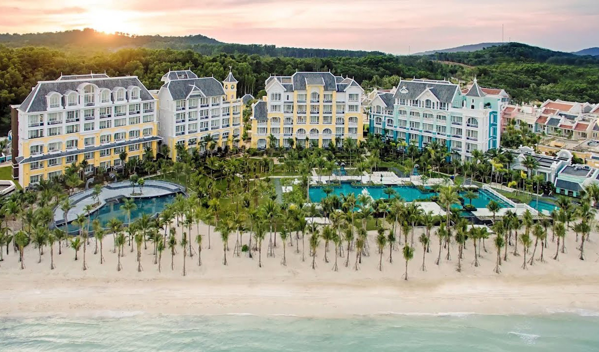 JW Marriott Phu Quoc Emerald Bay liên tiếp nhận danh hiệu cao quý 