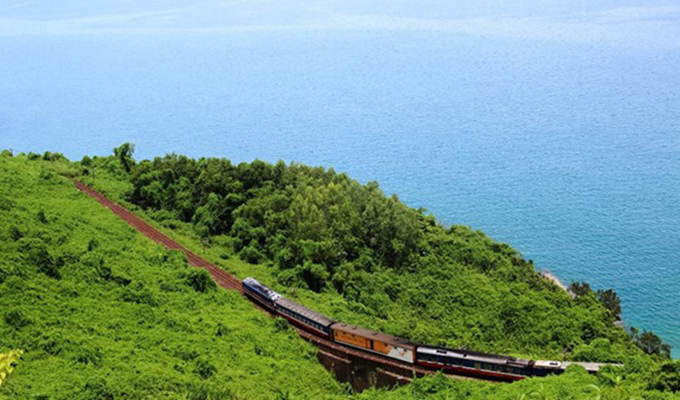 La ligne Nord-Sud, l’une des 10 lignes ferroviaires les plus belles en Asie