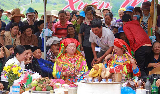 La fête culturelle folklorique du Viêt Bac sur les Hauts plateaux du Centre