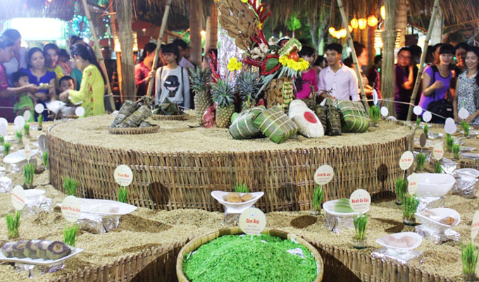 Ouverture de la 7e Fête des gâteaux traditionnels du Sud à Can Tho