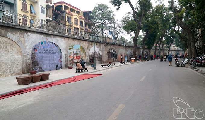 La rue Phùng Hung, la rue la plus insolite de Ha Noi