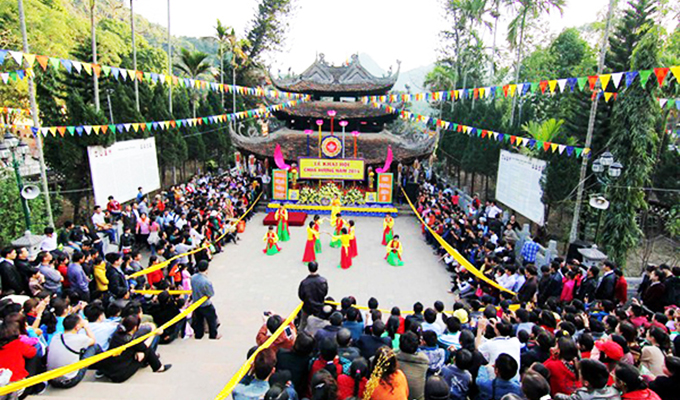 Lễ hội chùa Hương đón hơn 700 nghìn lượt khách