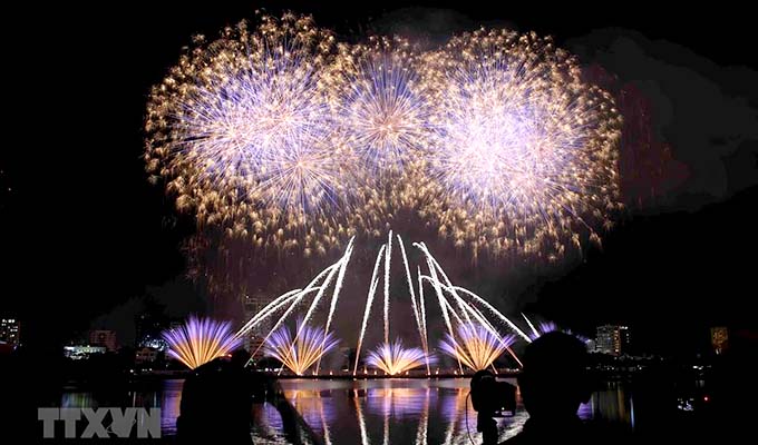 Lễ hội pháo hoa quốc tế 2019 thắp sáng bầu trời Đà Nẵng