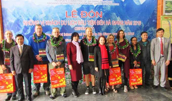 Ha Giang accueille ses premiers visiteurs étrangers de l’année 2016