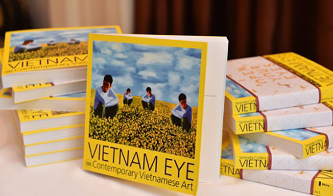Publication du livre de photos "L’art contemporain du Viet Nam"