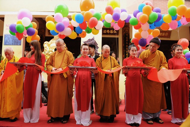 Exposition sur la culture bouddhiste vietnamienne