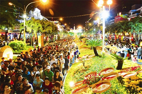 Festival floral à Hô Chi Minh-Ville à l'occasion du Têt traditionnel