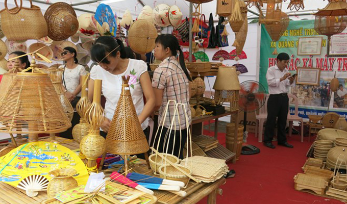 Rendez-vous en avril pour le 7e festival des métiers traditionnels de Huê