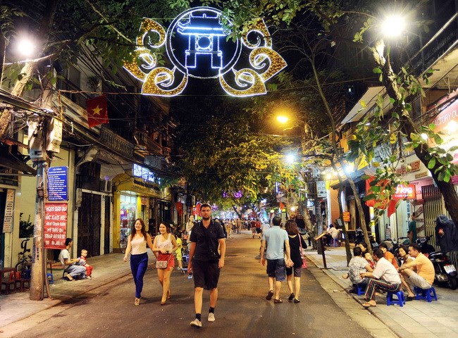 Inauguration de 6 nouvelles rues piétonnes dans le Vieux quartier de Ha Noi