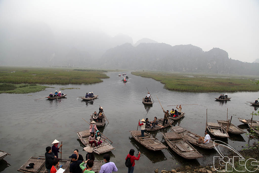 Administration nationale du Tourisme orchestre un Voyage d’étude à Ninh Binh