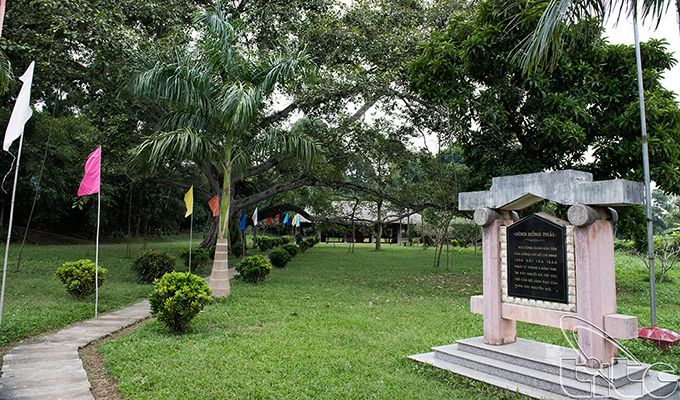 Hong Thai Communal House (Son Duong District, Tuyen Quang Province)