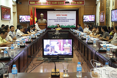 Hội nghị trực tuyến về triển khai thực hiện Nghị quyết của Bộ Chính trị và Chính phủ về ứng dụng, phát triển CNTT