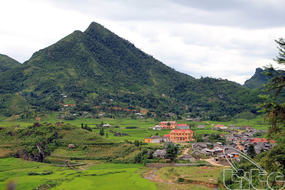 Village de brocart Ta Phin