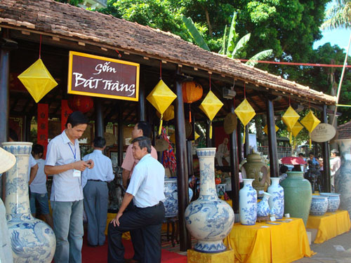 Bientôt le Festival touristique des villages d’anciens métiers de Ha Noi 2014