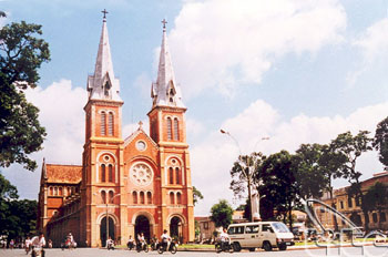Notre-Dame de Saigon, ouvrage religieux préféré des touristes