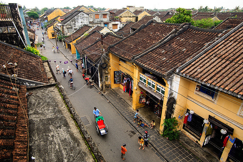 Élargissement de la rue piétonnière à Hoi An