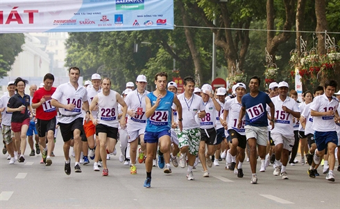 Finale de la 40e course pour la paix à Hanoi