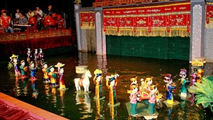 Record d'Asie pour le Théâtre des marionnettes sur l'eau Thang Long