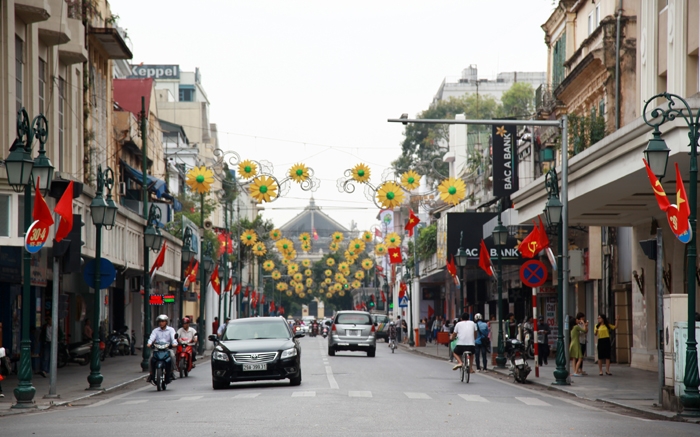 Le Vieux quartier de Hanoi s’anime pour fêter la Libération du Sud