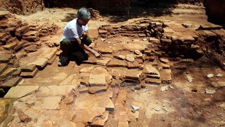 Découverte des vestiges d’un village de 3.500 ans à Tuyen Quang