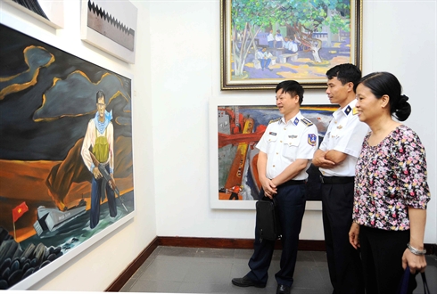 Exposition de peinture "L’arrivée à Truong Sa" à Hanoi