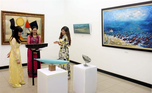 Beaux-arts : expo sur la souveraineté nationale à Hanoi