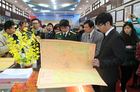Exposition sur Hoàng Sa et Truong Sa à Cao Bang