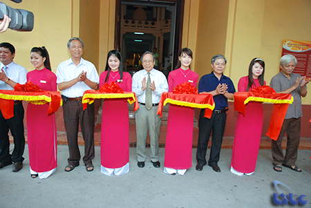 Bảo tàng Lịch sử Quốc gia trưng bày chuyên đề Trang sức cổ Việt Nam